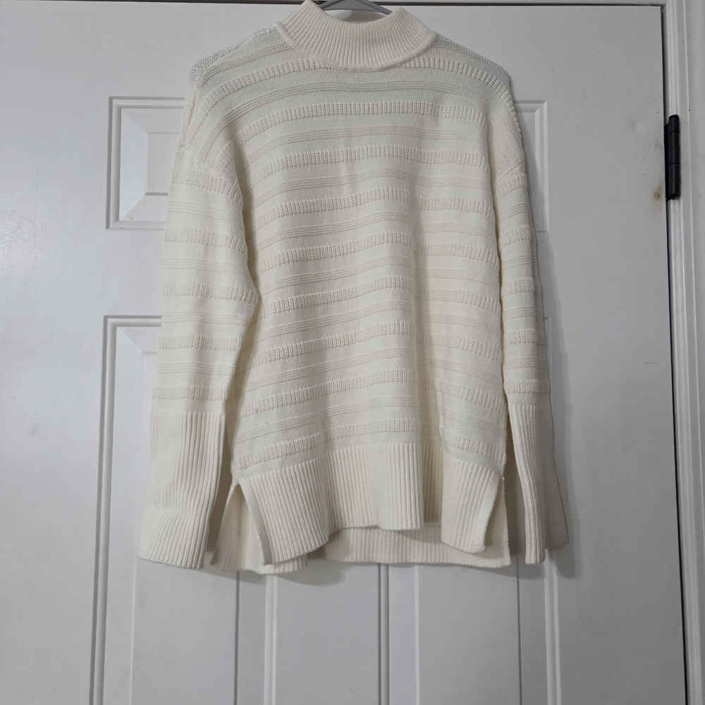 LOFT Cream Turtleneck Sweater